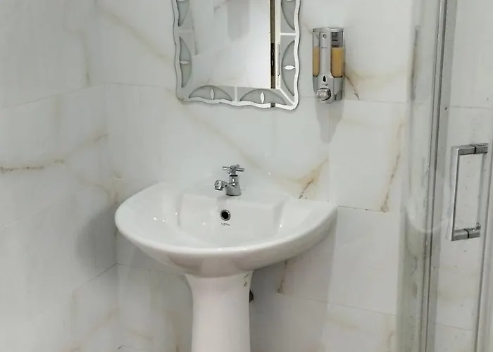 Dovass Self Catering Apartmán *
